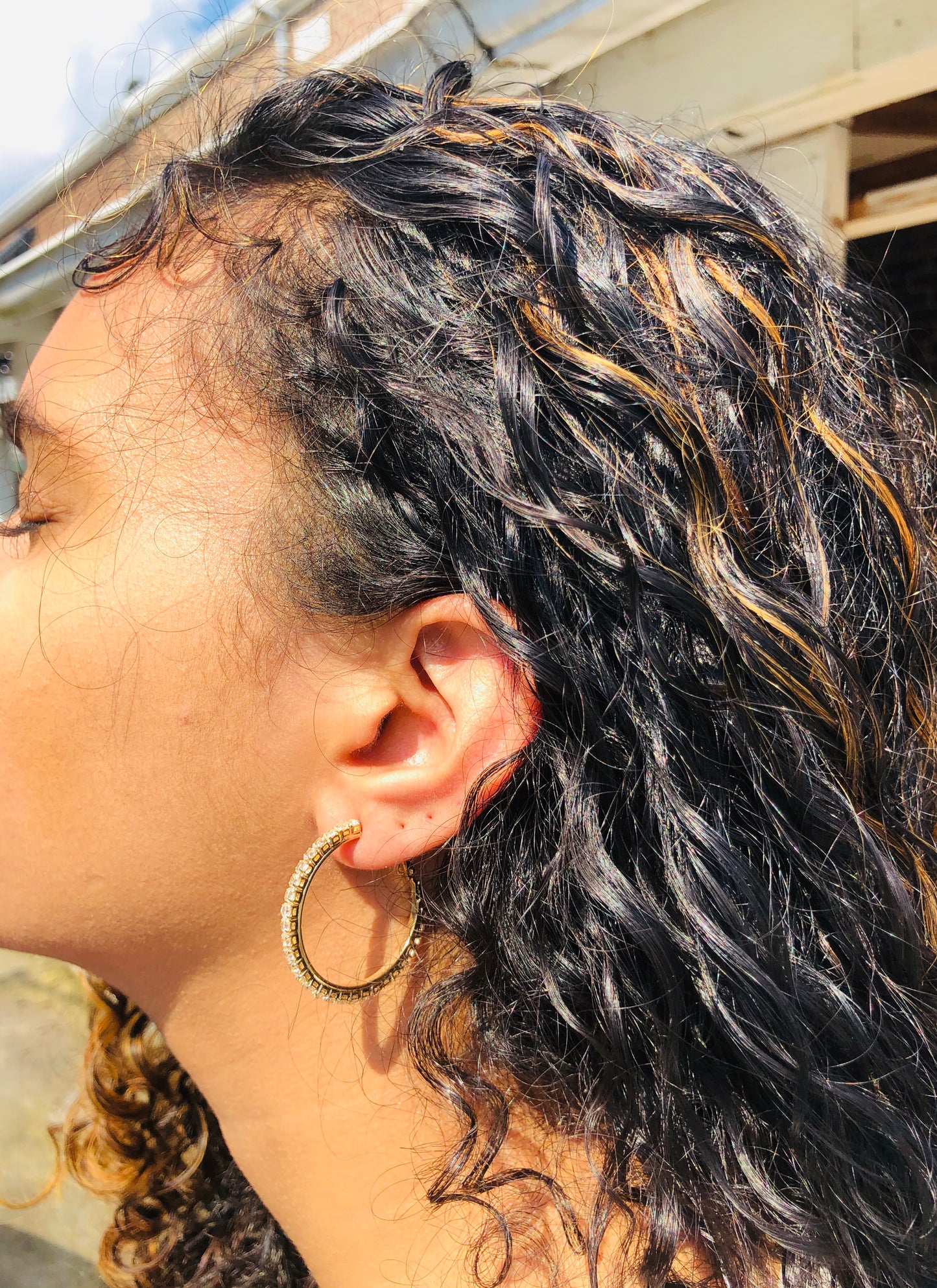 Breezy Hoop