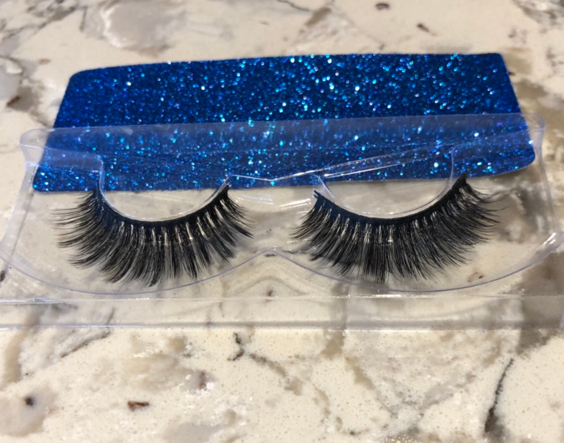 LOVE LASH